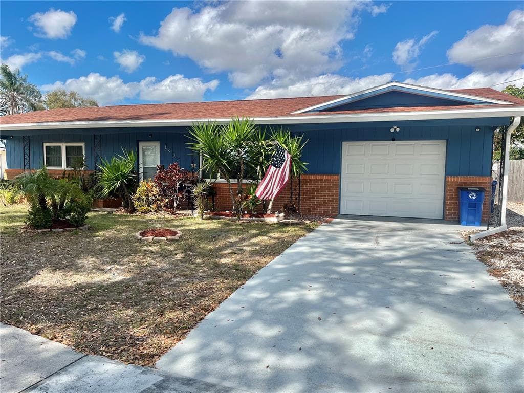 1935 VILLA ROSA DRIVE