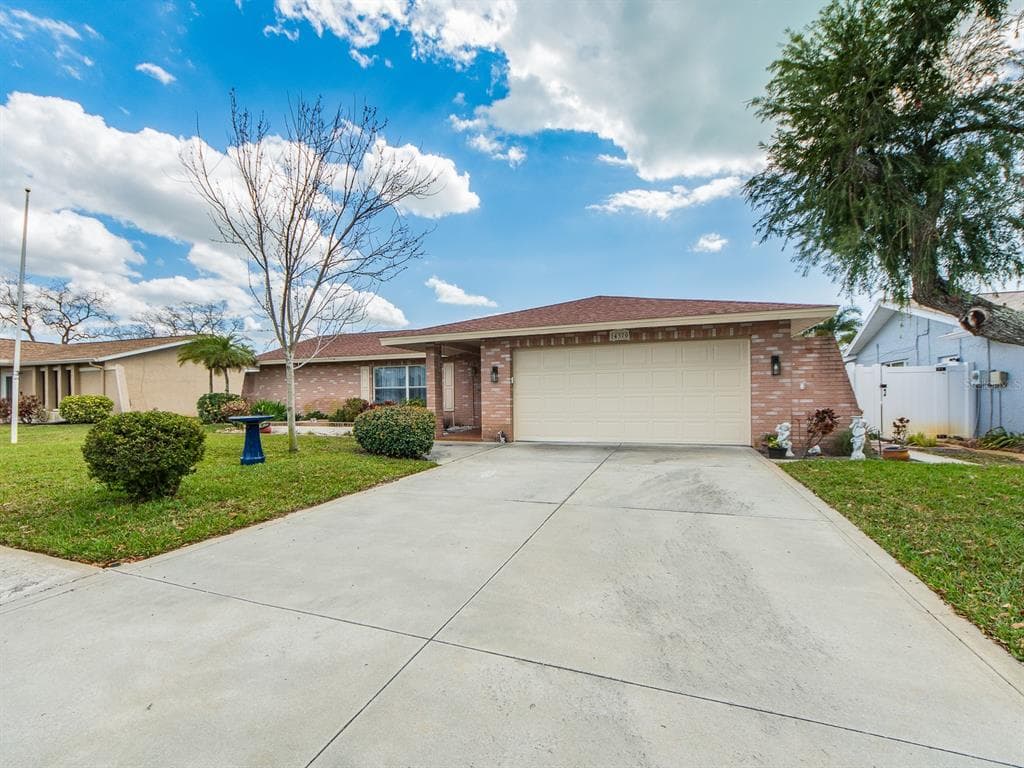 14370 91ST AVENUE SEMINOLE, FL 33776