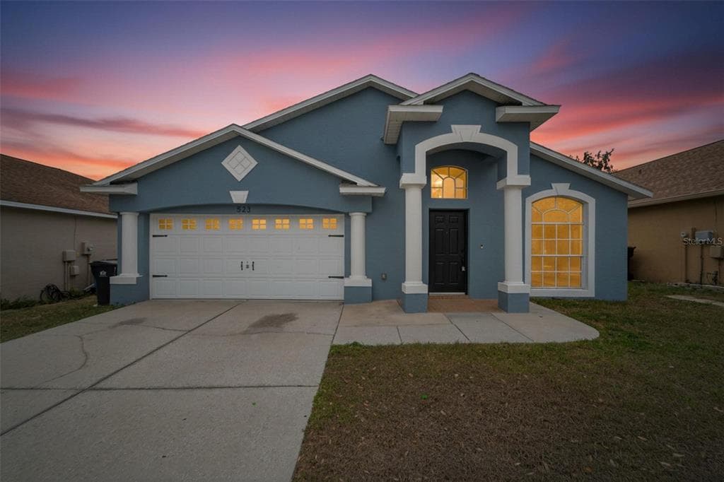 523 NAPA VALLEY CIRCLE VALRICO, FL 33594