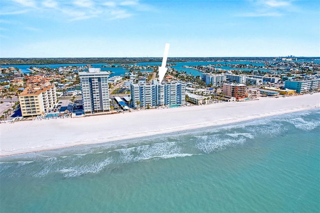 17400 GULF BOULEVARD UNIT H-2 REDINGTON SHORES, FL 33708