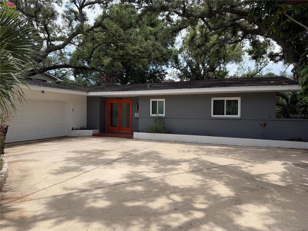 1320 45TH AVENUE N ST PETERSBURG, FL 33703