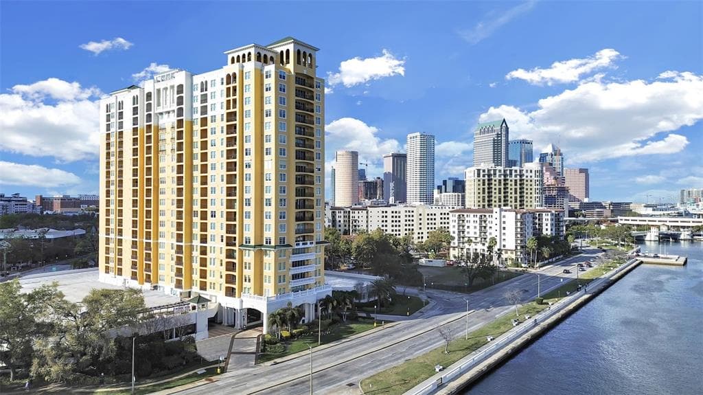 345 BAYSHORE BOULEVARD UNIT P4 TAMPA, FL 33606