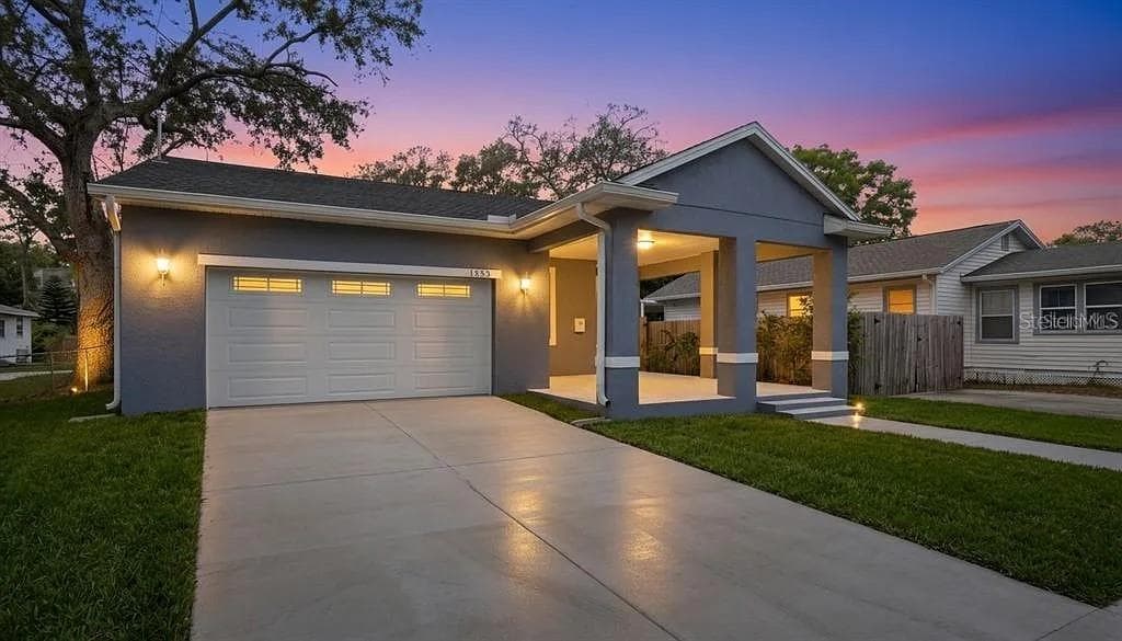 1535 13TH STREET S ST PETERSBURG, FL 33705