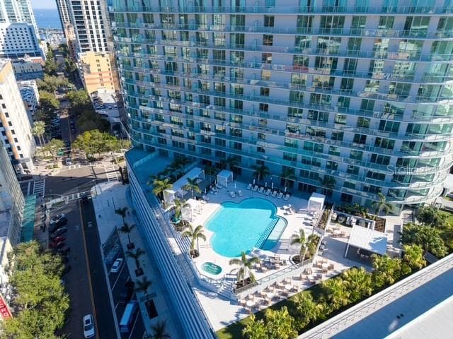 400 CENTRAL AVENUE UNIT 2405