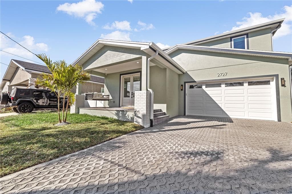 2727 W CHESTNUT STREET TAMPA, FL 33607