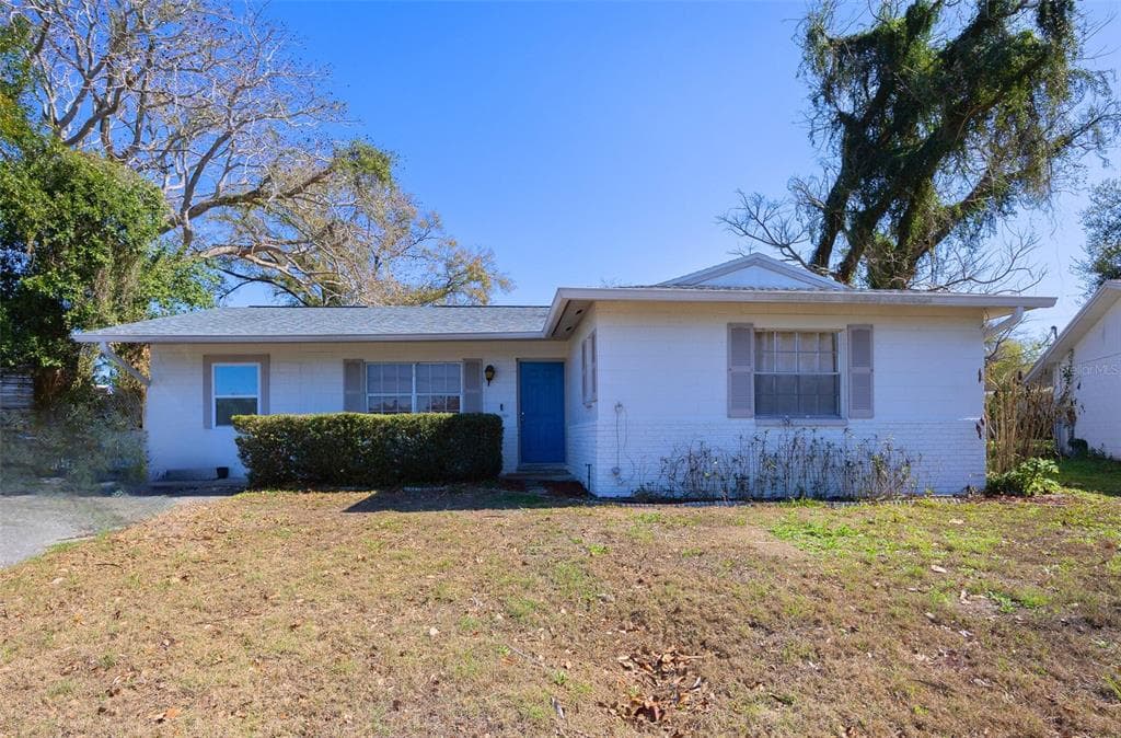 726 FAIRMONT DRIVE