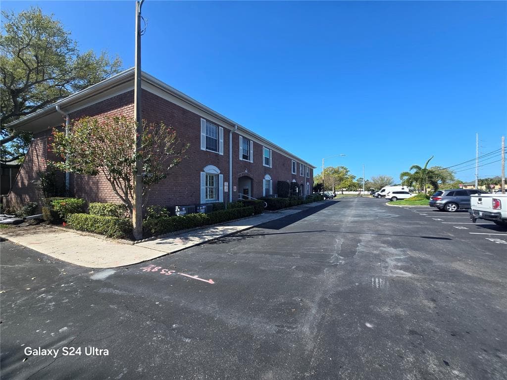 3650 38TH AVENUE S UNIT 72 ST PETERSBURG, FL 33711