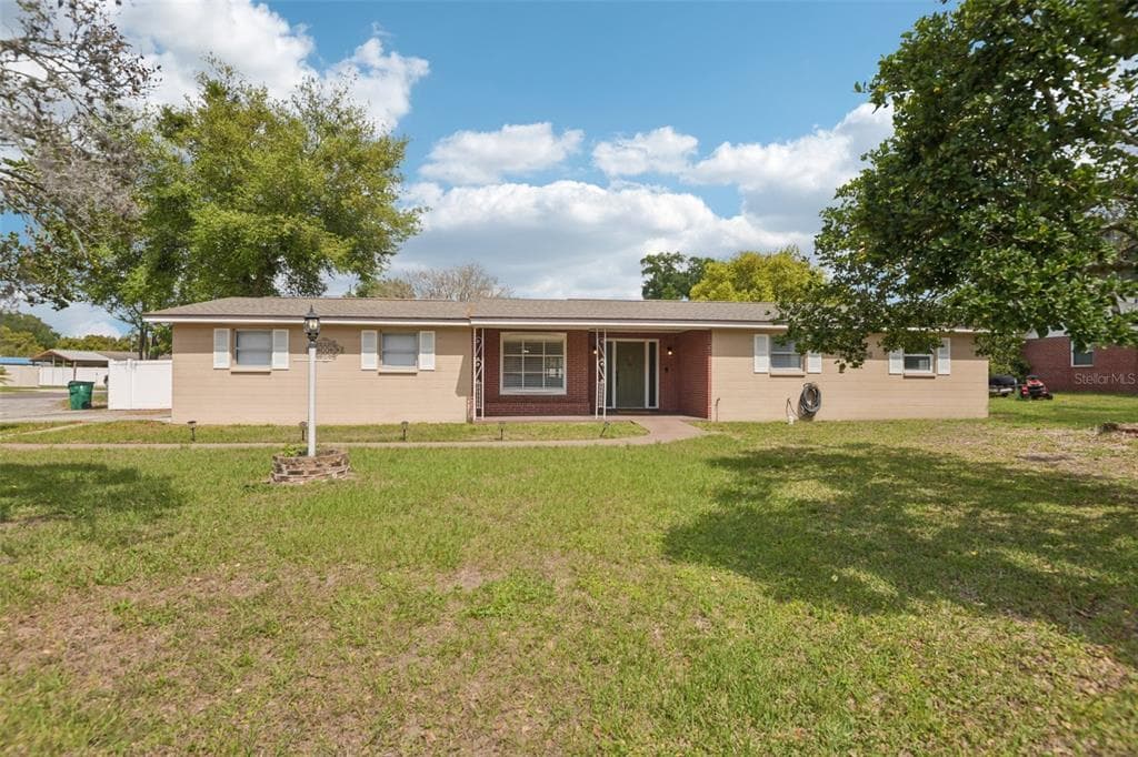 5942 13TH STREET ZEPHYRHILLS, FL 33542
