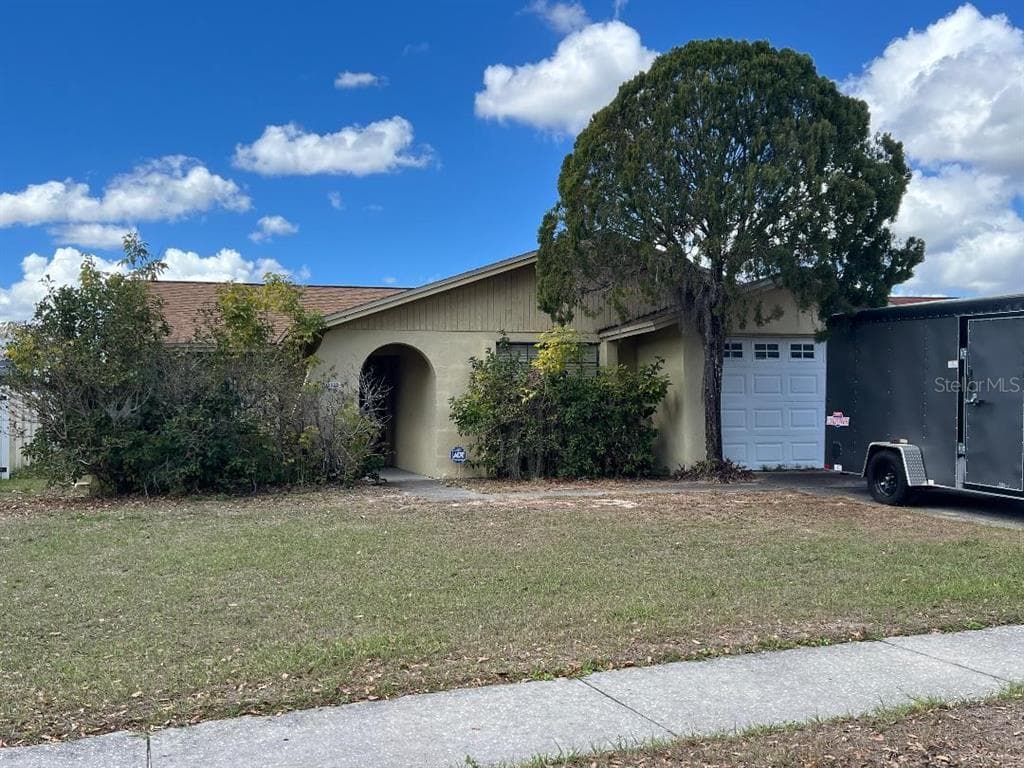 12520 MONDRAGON DRIVE TAMPA, FL 33625