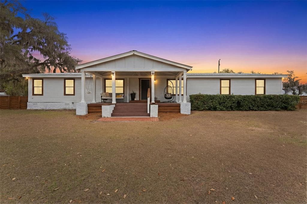 11040 BROWNING ROAD LITHIA, FL 33547