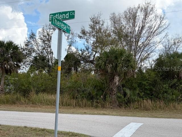 490 THERESA BOULEVARD PORT CHARLOTTE, FL 33954