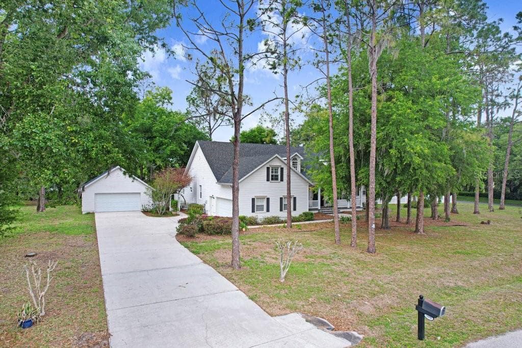 3418 PASO FINO LANE DOVER, FL 33527