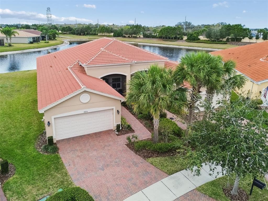 4856 MARBLE SPRINGS CIRCLE WIMAUMA, FL 33598