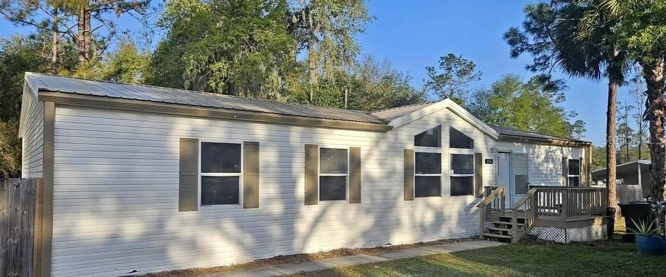 12706 HAWK HILL DRIVE THONOTOSASSA, FL 33592