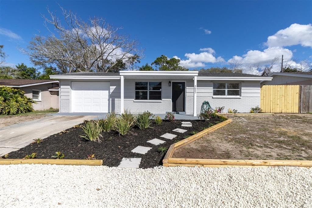 4652 KENNEDY DRIVE NEW PORT RICHEY, FL 34652