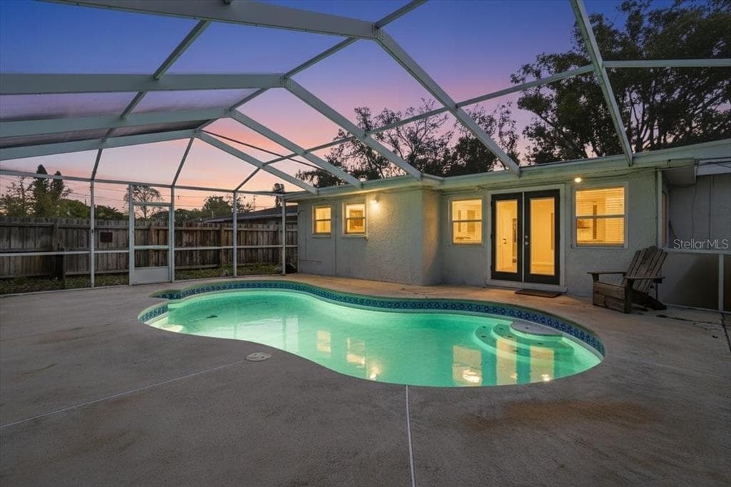 5897 5TH STREET S ST PETERSBURG, FL 33705