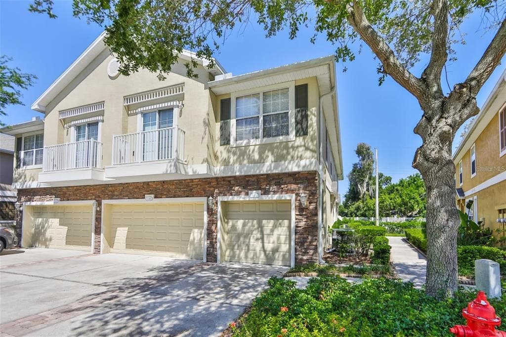 7001 INTERBAY BOULEVARD UNIT 116 TAMPA, FL 33616