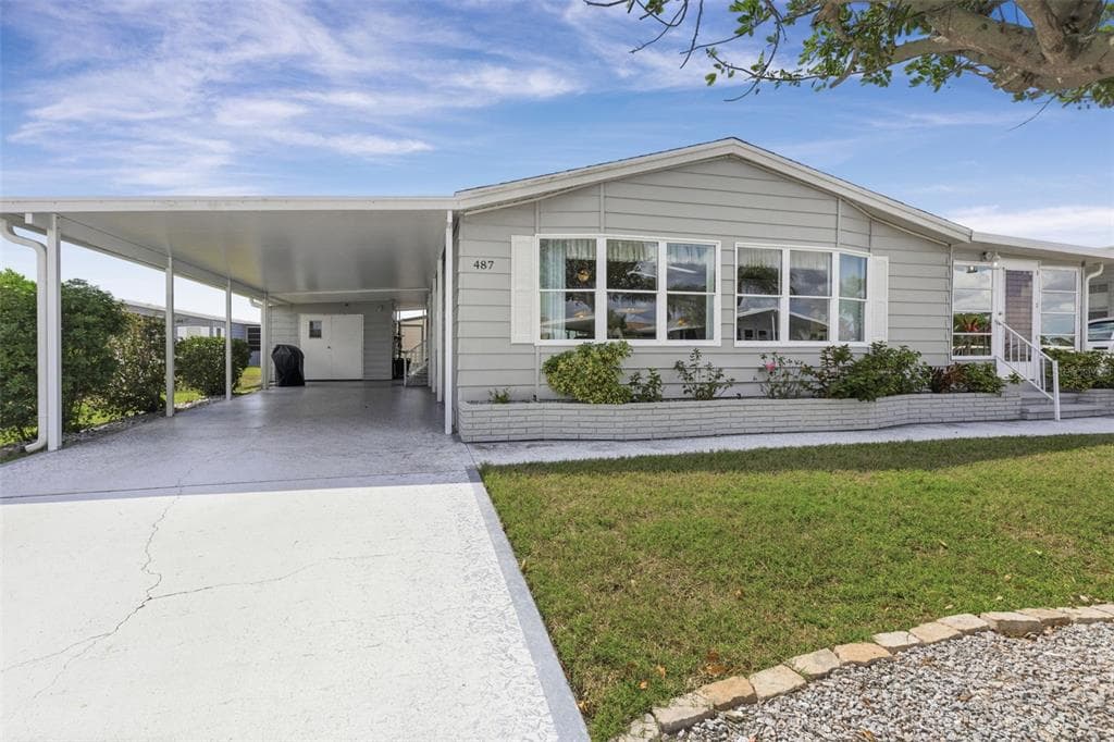 487 LOMA LINDA NORTH PORT, FL 34287