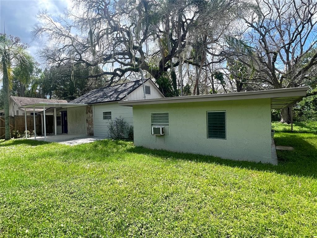 5045 GREEN KEY ROAD NEW PORT RICHEY, FL 34652