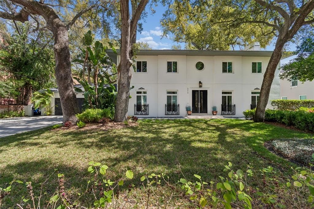 5210 S CRESCENT DRIVE TAMPA, FL 33611