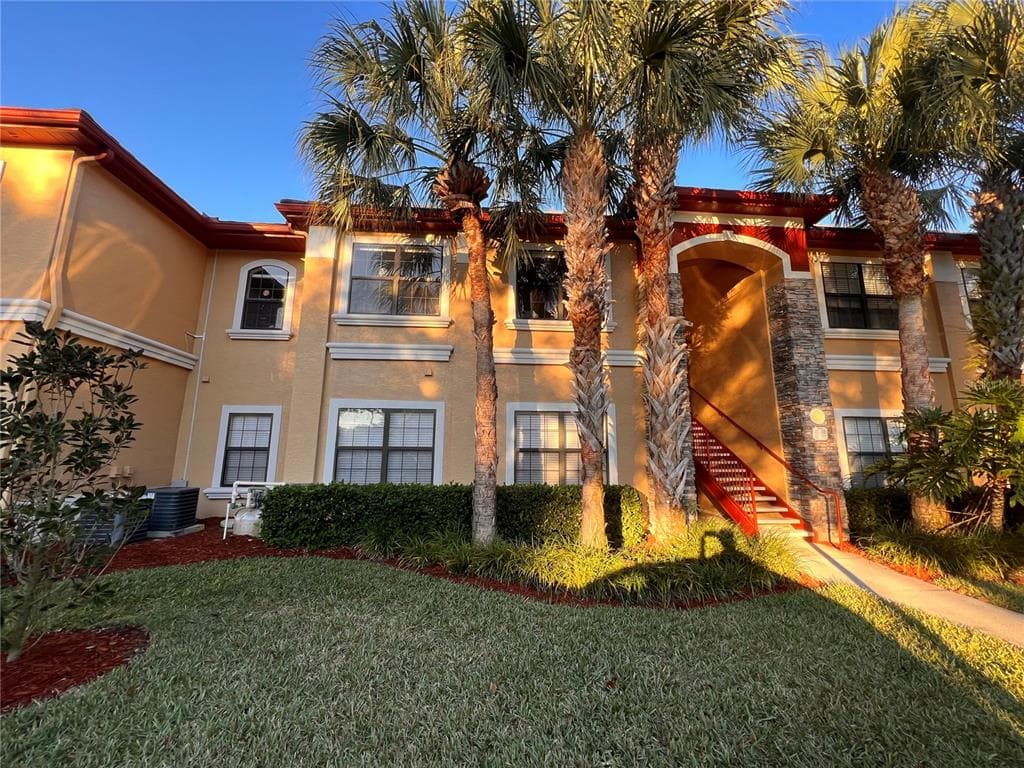 2171 PORTOFINO PLACE UNIT 2712 PALM HARBOR, FL 34683