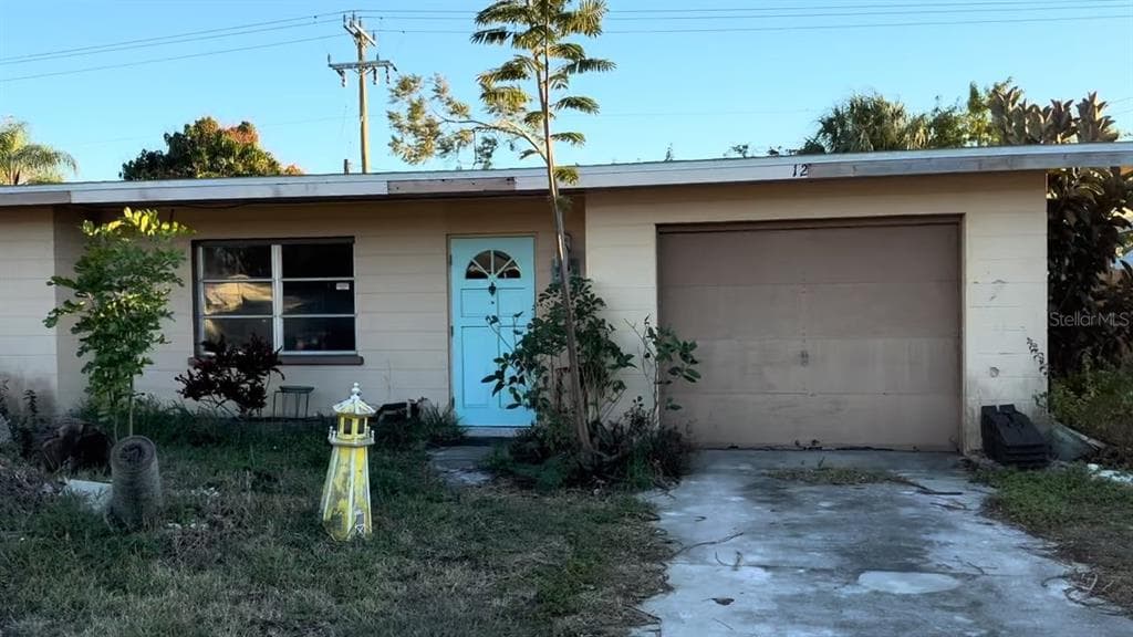 1203 40TH AVENUE W BRADENTON, FL 34205