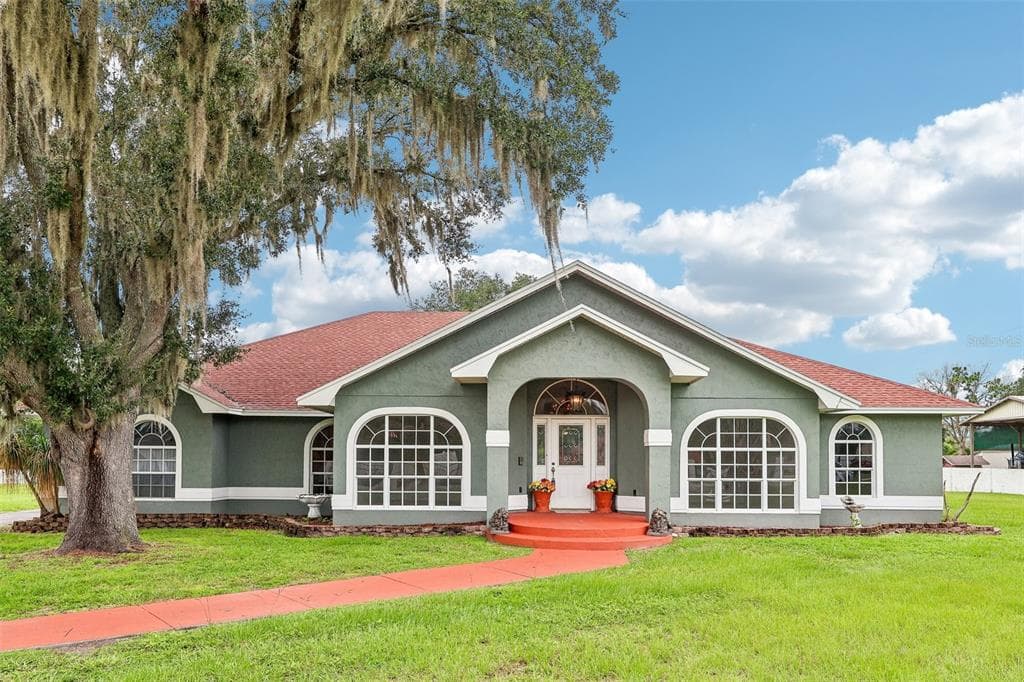 7026 PINEHAVEN DRIVE LAKELAND, FL 33810