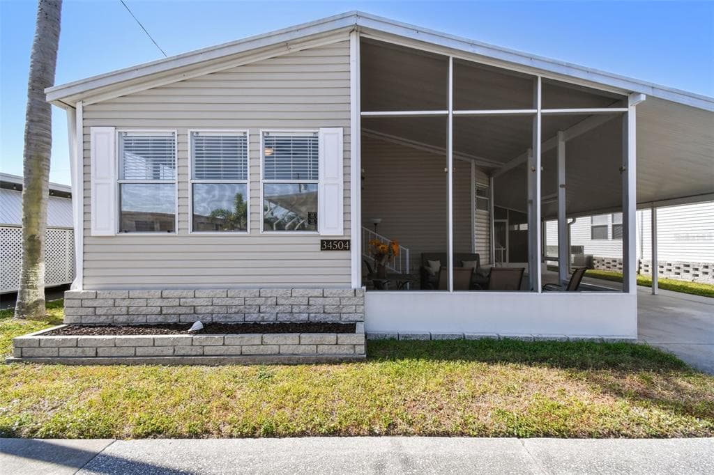 34504 ROSE DRIVE N PINELLAS PARK, FL 33781