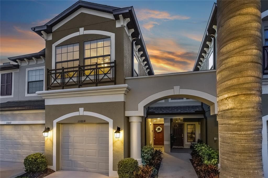 11604 CROWNED SPARROW LANE TAMPA, FL 33626