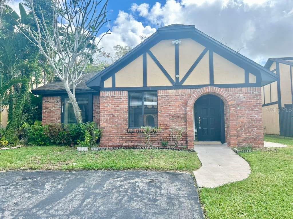 9217 NW 49TH PLACE SUNRISE, FL 33351