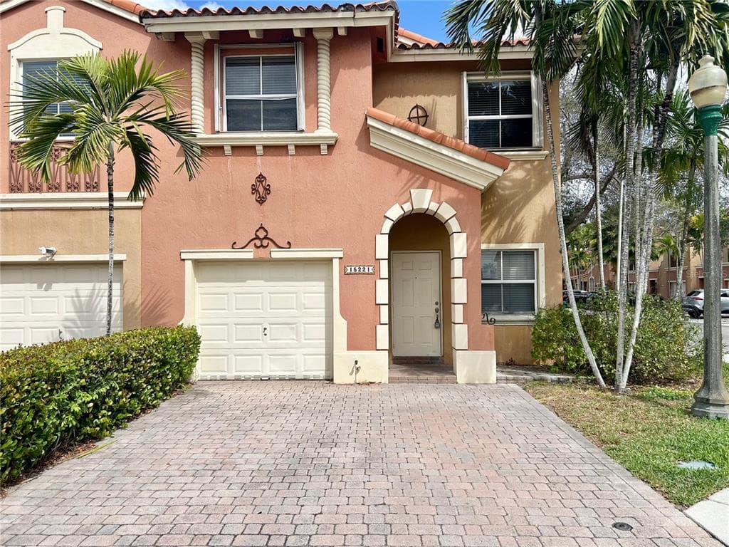 15221 SW 31ST LANE MIAMI, FL 33185