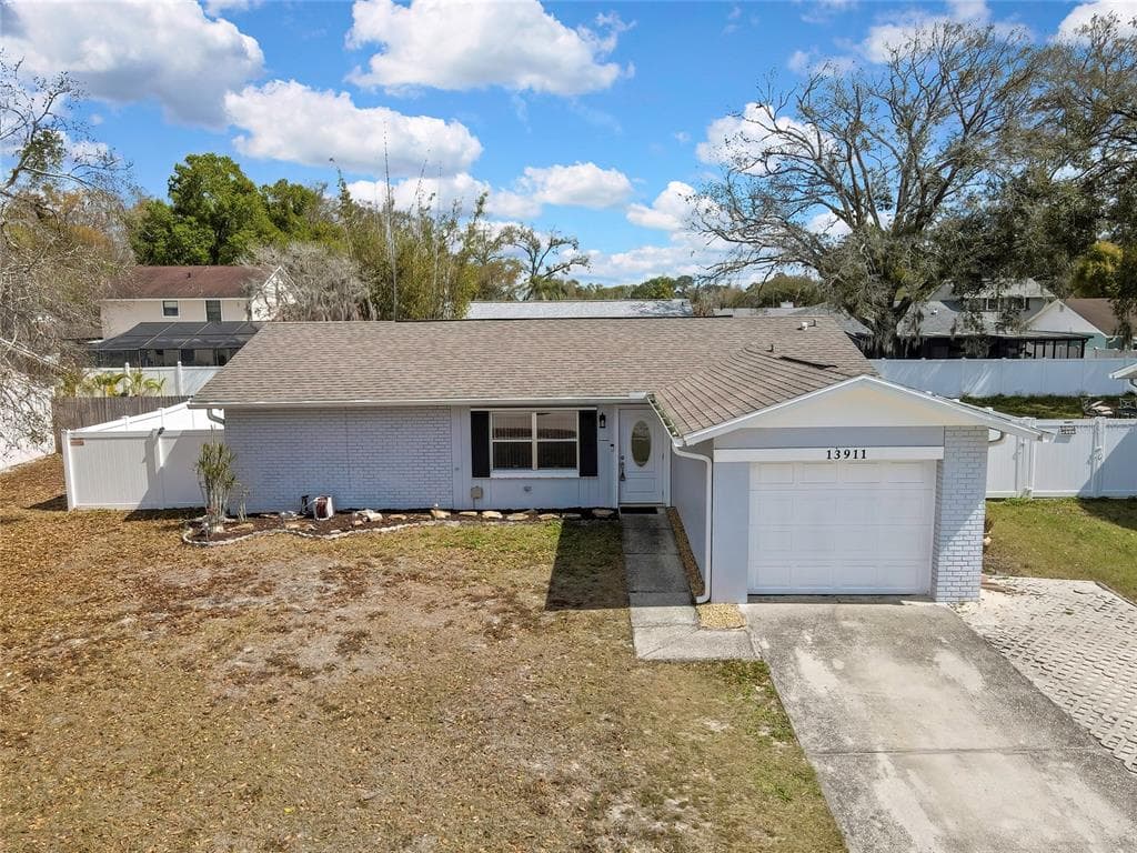 13911 PATHFINDER DRIVE TAMPA, FL 33625