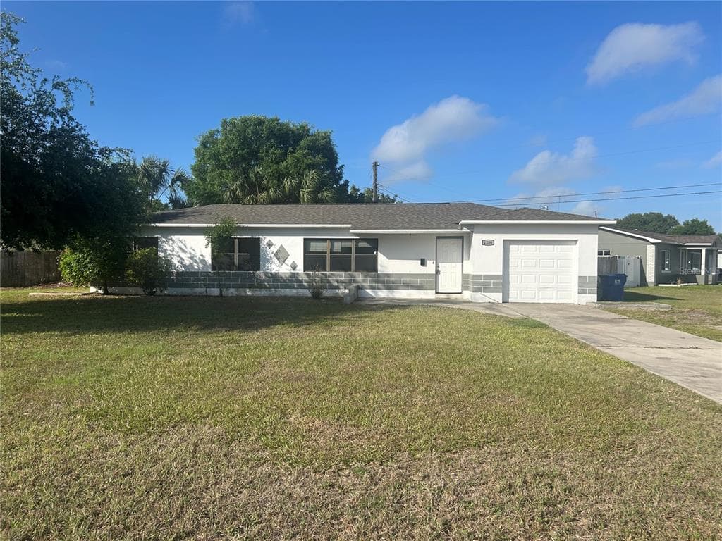 1200 63RD AVENUE N ST PETERSBURG, FL 33702