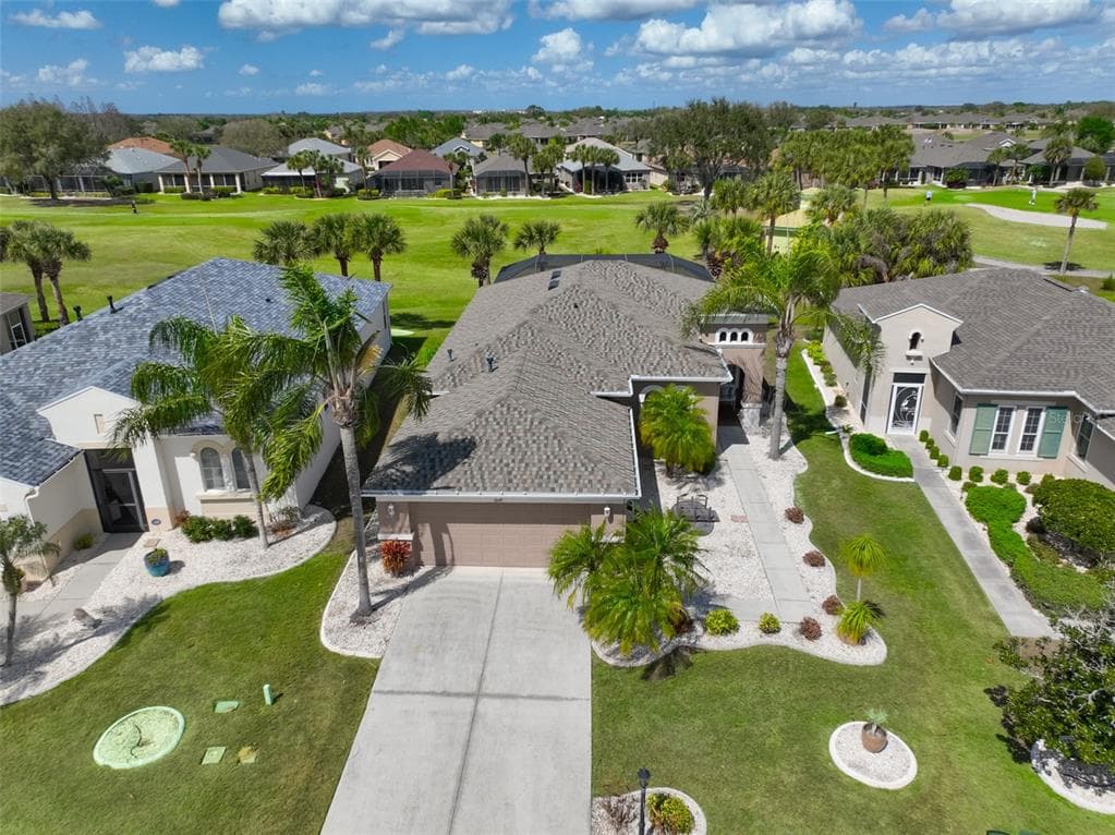 1049 REGAL MANOR WAY SUN CITY CENTER, FL 33573