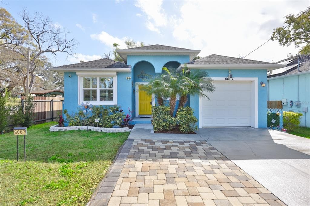 8607 N TALIAFERRO AVENUE TAMPA, FL 33604