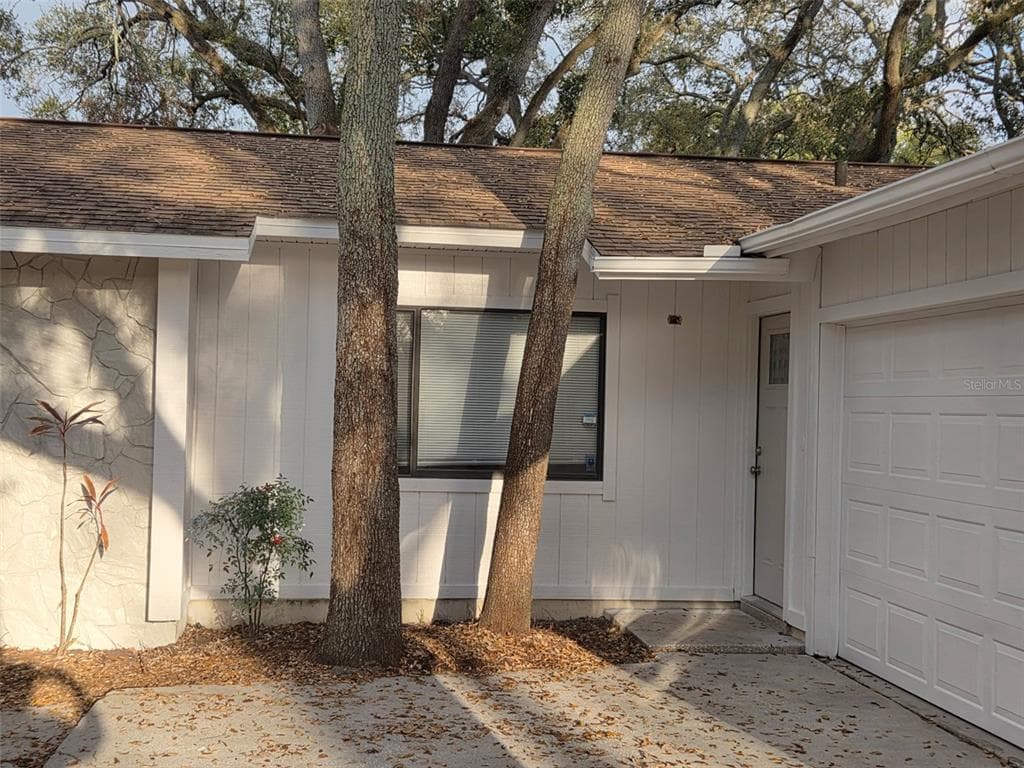 2067 RED CEDAR LANE CLEARWATER, FL 33763