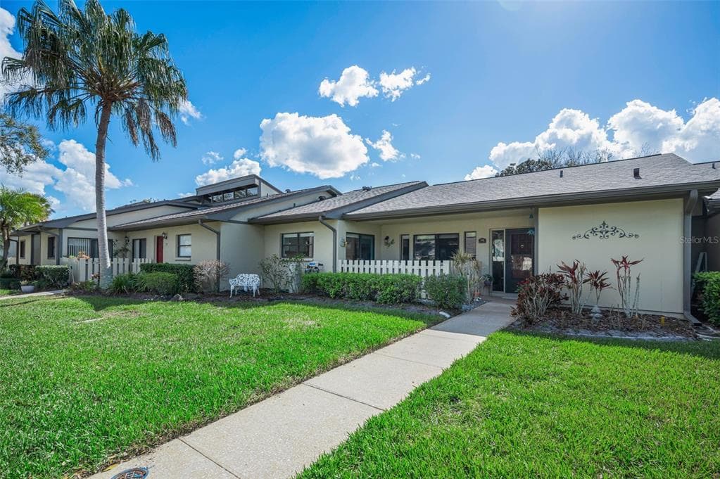 190 JAMES COURT OLDSMAR, FL 34677