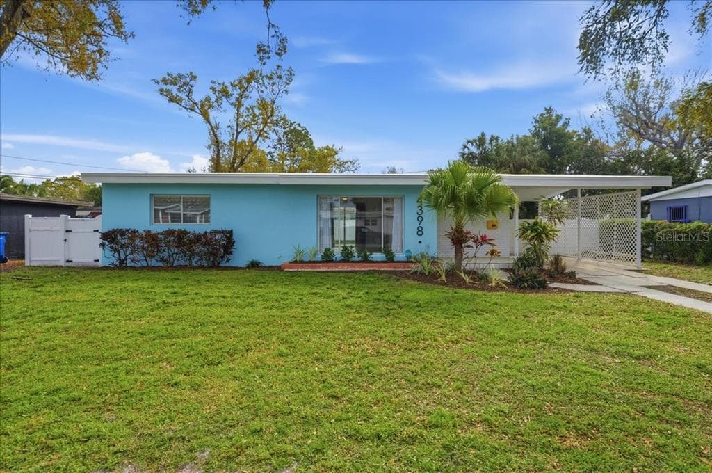 4398 NEPTUNE DRIVE SE ST PETERSBURG, FL 33705