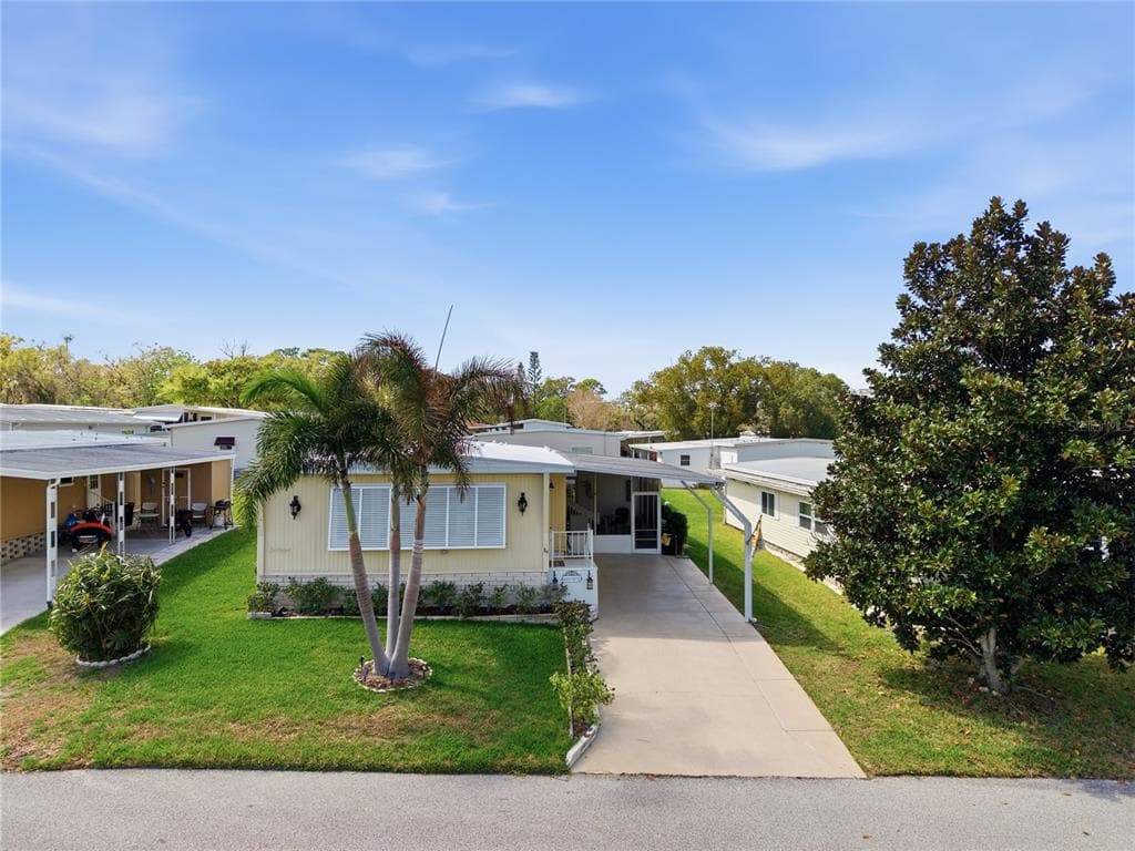 84 JACARANDA DRIVE UNIT 15 SAFETY HARBOR, FL 34695
