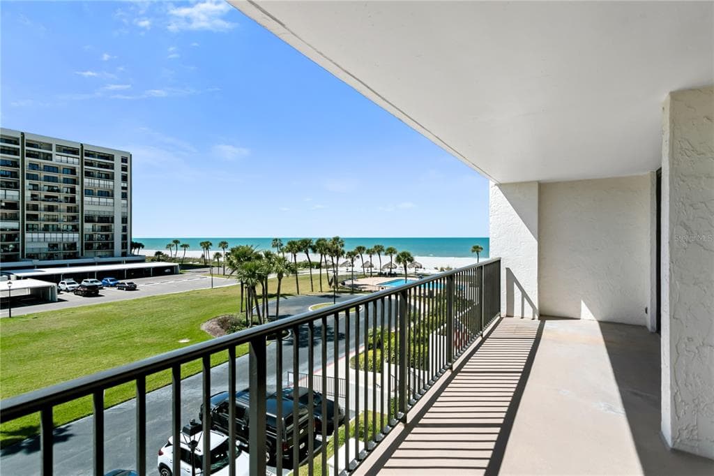 1460 GULF BOULEVARD UNIT 310 CLEARWATER, FL 33767