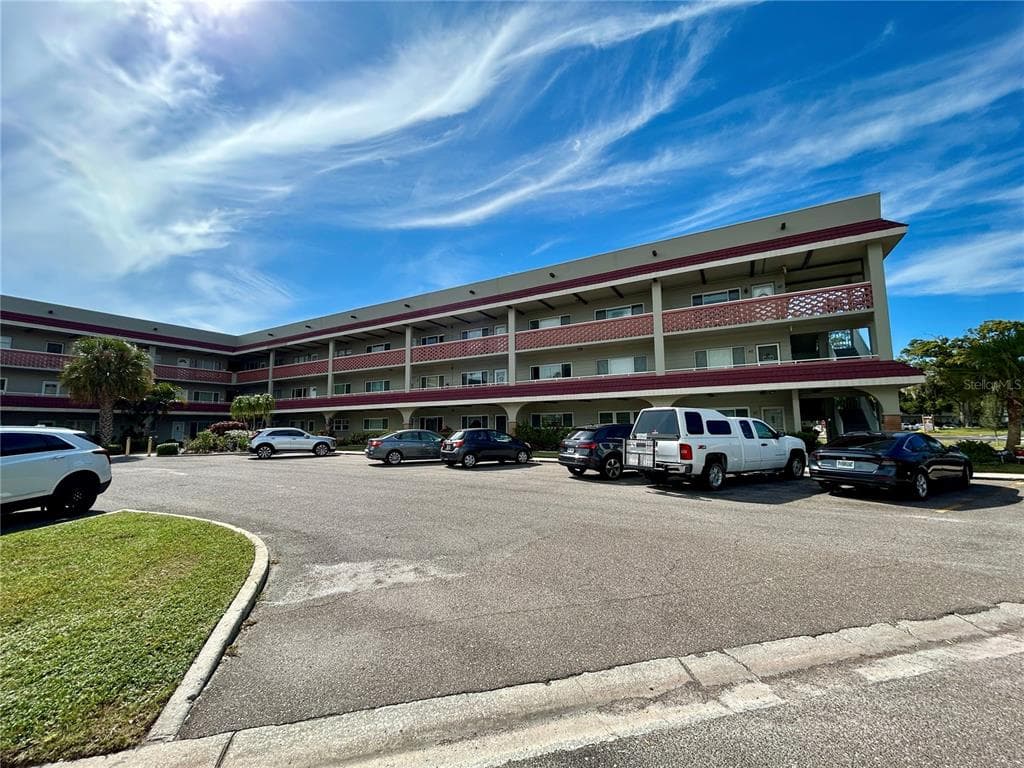 2073 DENMARK STREET UNIT 5 CLEARWATER, FL 33763