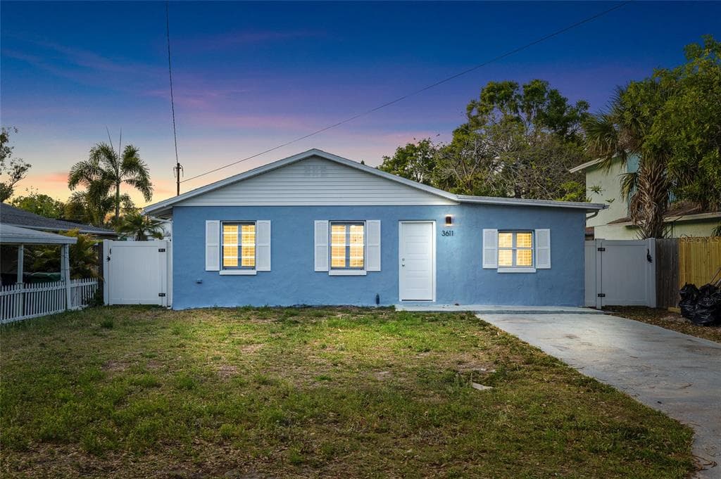 3611 W ANDERSON AVENUE TAMPA, FL 33611