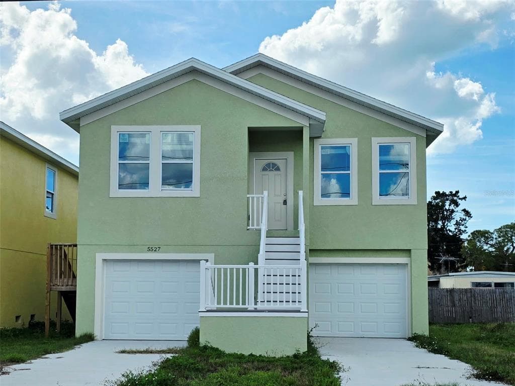 5527 LEISURE LANE NEW PORT RICHEY, FL 34652
