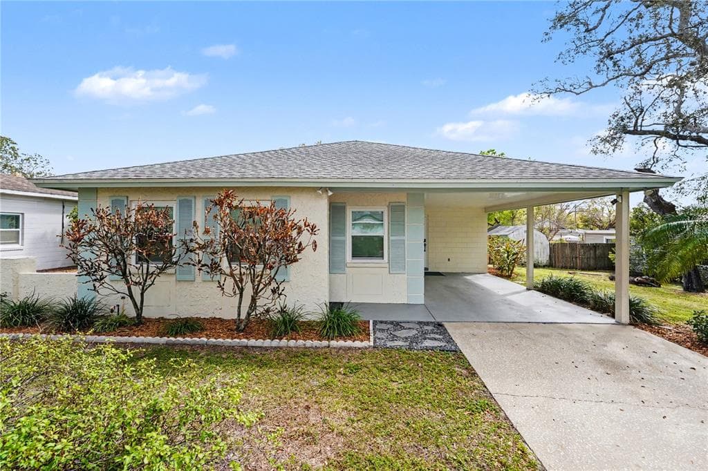 9605 N EDISON AVENUE TAMPA, FL 33612