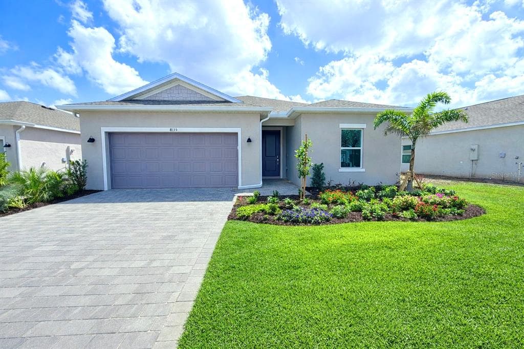8135 SAINT KITTS CIRCLE ENGLEWOOD, FL 34224