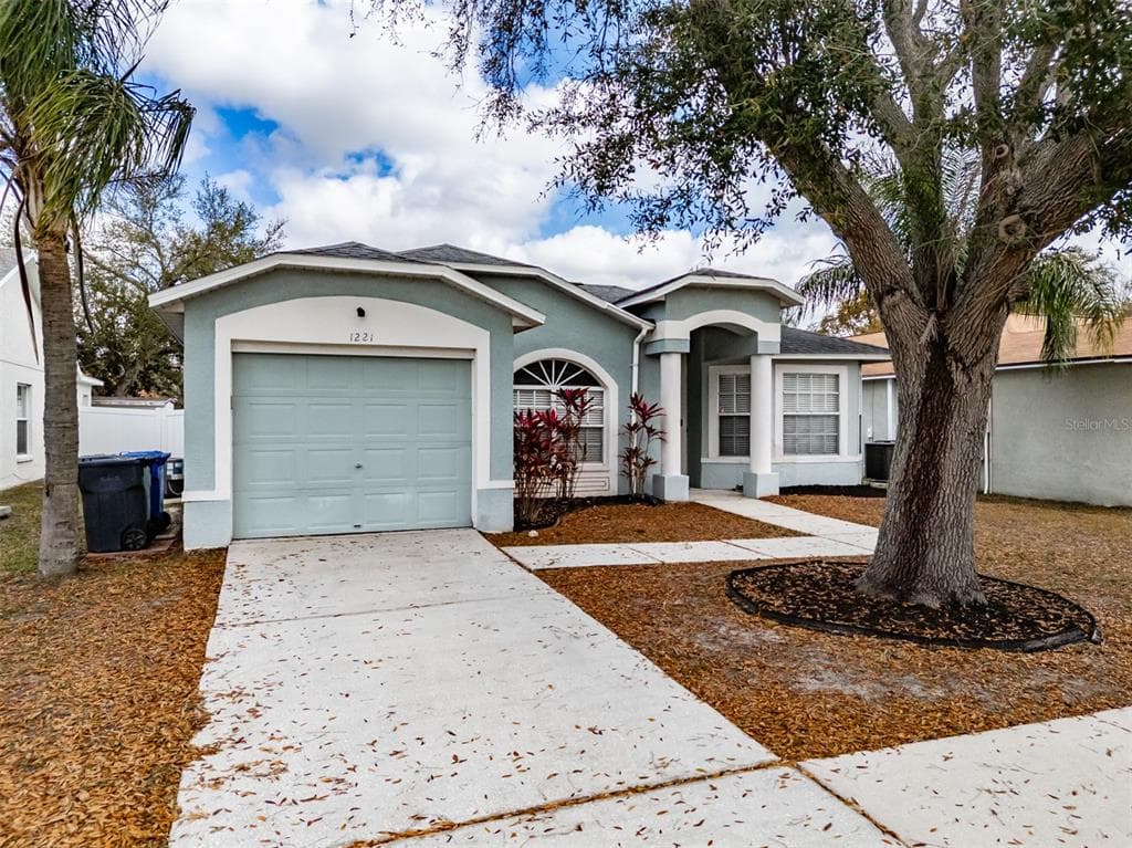1221 FRANFORD DRIVE BRANDON, FL 33511