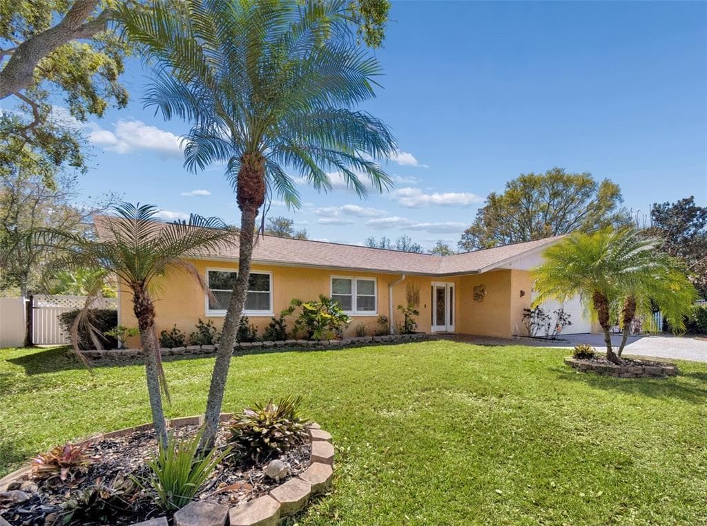 1807 OAK FOREST DRIVE S CLEARWATER, FL 33759