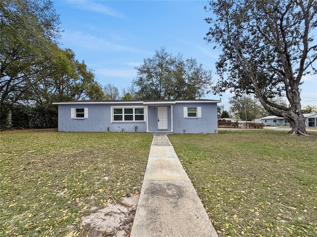 404 PEVETTY DRIVE PLANT CITY, FL 33563