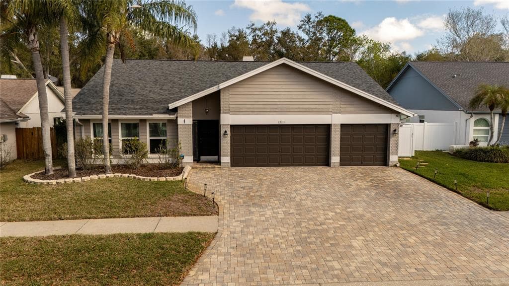 12111 STEPPINGSTONE BOULEVARD TAMPA, FL 33635
