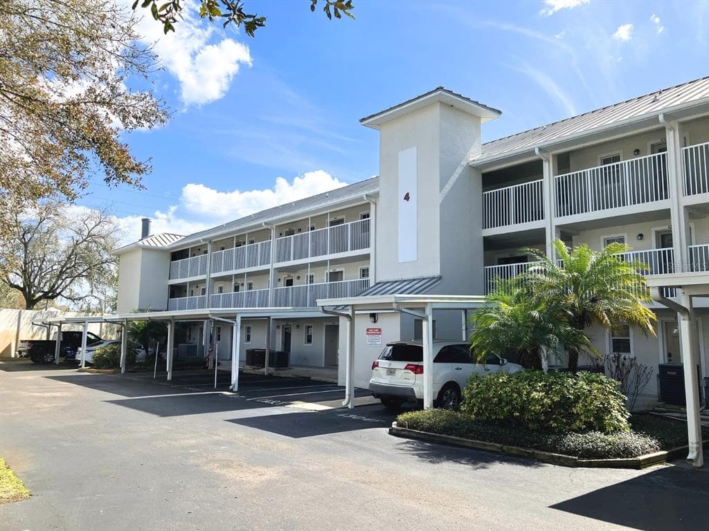 21146 FOUNTAIN VIEW LANE UNIT 4303 LUTZ, FL 33558